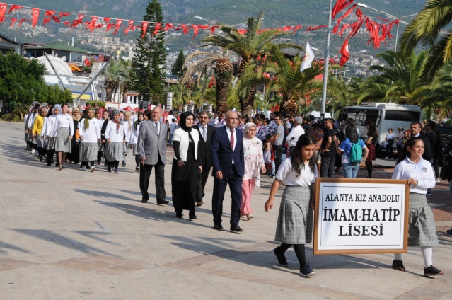 Alanya'da Cumhuriyet Bayramı coşkuyla kutlandı 20