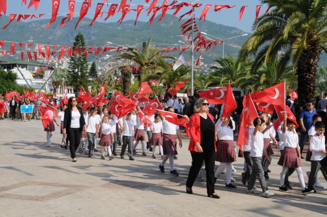 Alanya'da Cumhuriyet Bayramı coşkuyla kutlandı 30