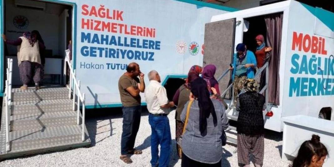 Antalya'nın ilçelerini karış karış geziyorlar: Mahallelerde ücretsiz kanser taramasıyla vatandaşlara hizmet veriyorlar! 3