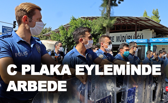 Antalya’da servisçilerin ‘C plaka’ eyleminde arbede