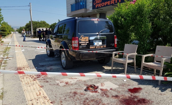 Antalya’da iş yerinde tüp patladı, biri çocuk 4 kişi yaralandı
