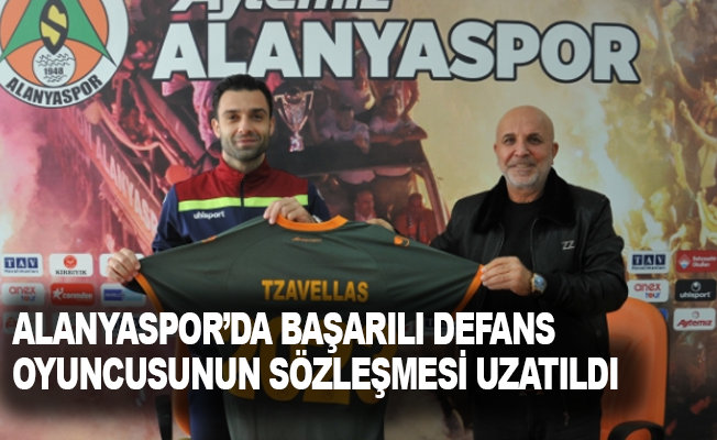Alanyaspor’da başarılı defans oyuncusunun sözleşmesi uzatıldı