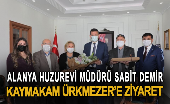 Alanya Huzurevi Müdürü Sabit Demir, Fatih Ürkmezer'e ziyaret