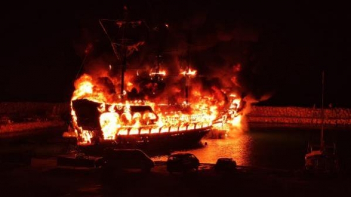 Alanya'da Kaymakamdan tekne yangınlarıyla ilgili açıklama