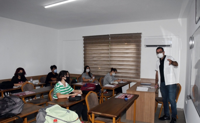 Ahmet Erkal Destek Eğitim Kurs Merkezi tam gün eğitime başladı
