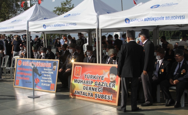Antalya’da Gaziler Günü, düzenlenen tören ile anıldı