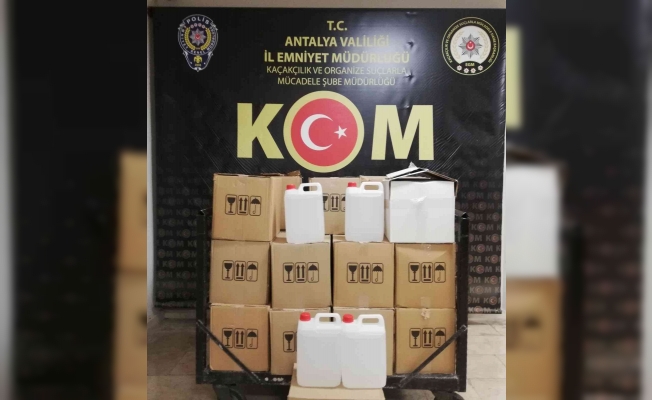 Antalya’da 635 litre sahte alkol ele geçirildi: 8 gözaltı