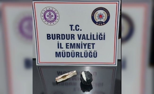 Burdur’da narkotik timlerinin durdurduğu araçtan kokain çıktı