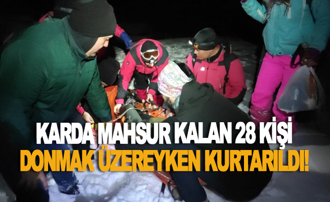 Antalya’da yaylada mahsur kalan 28 kişilik ekip donmak üzereyken kurtarıldı