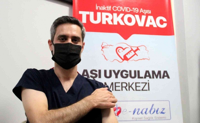 Antalya’da yerli ve milli aşı TURKOVAC uygulanmaya başlandı