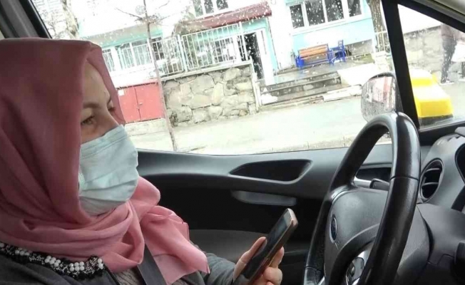 Isparta’da 3 çocuk annesi kadın 6 yıldır taksicilik yapıyor