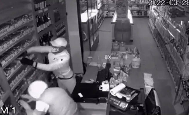 Antalya’da hırsızın çaldığı atla girdiği markette bu kez 200 bin TL’lik hırsızlık şoku
