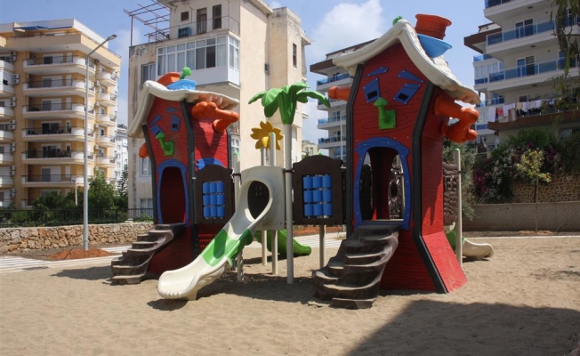 Tosmur Mahallesi Yeni Çocuk Parkına Kavuştu