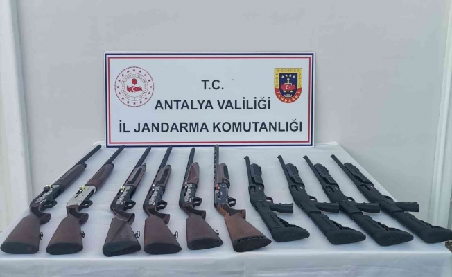Antalya’da jandarma 10 adet ruhsatsız av tüfeği ele geçirdi