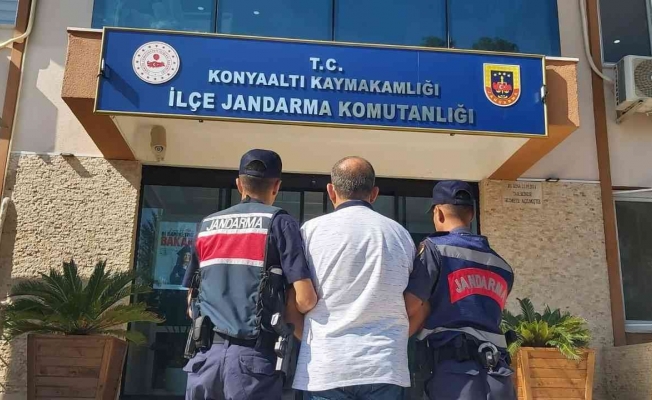 Antalya’da 90 suç kaydı bulunan şüpheli yakalandı