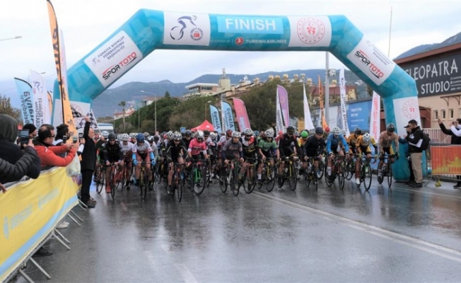 Bisiklet Yol Yarışı Sezon Kapanışı Alanya’da gerçekleşecek