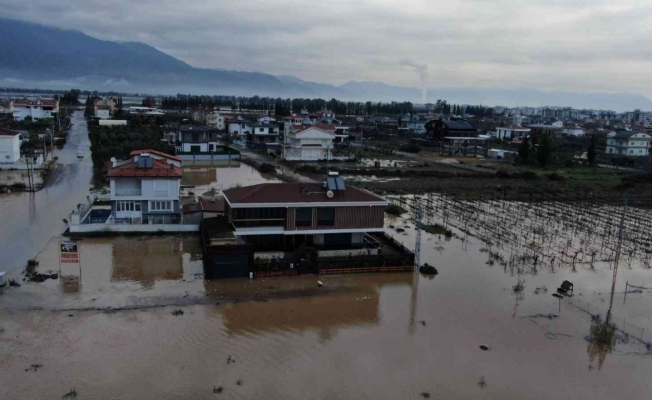 Antalya’ya 3 günde 272 kilogram yağış düştü