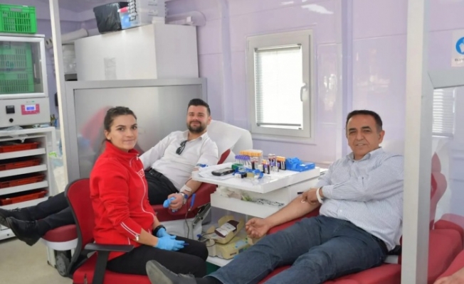 MHP ve Ülkü Ocakları’ndan kan bağışı