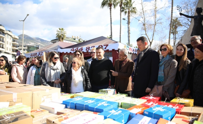 Alanya Belediyesi Yabancılar Meclisi’nden Depremzedelere Yardım