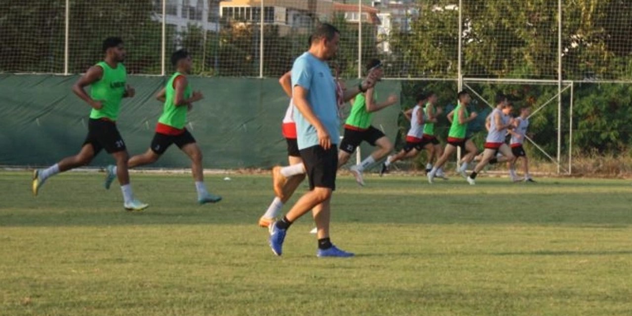 Kestelspor, hazırlık maçında Karşıyaka ile karşılaşacak
