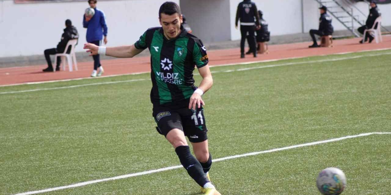 Genç yetenek Hazarhan Karaca, Alanya Kestel'e transfer oldu
