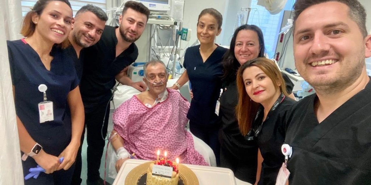 Alanya EAH'ta By-pass olan hastaya sürpriz doğum günü kutlaması!