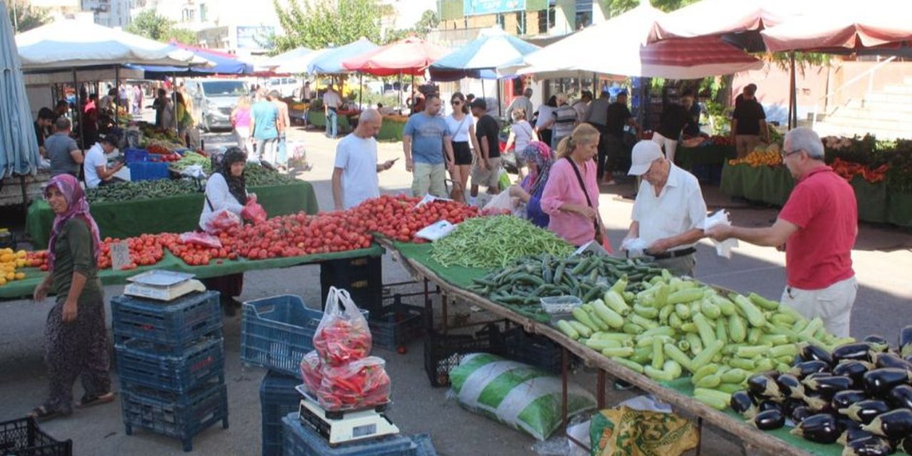 Antalya Toptancı Hallerinde meyve ve sebze fiyatları rekor düzeyde artıyor!