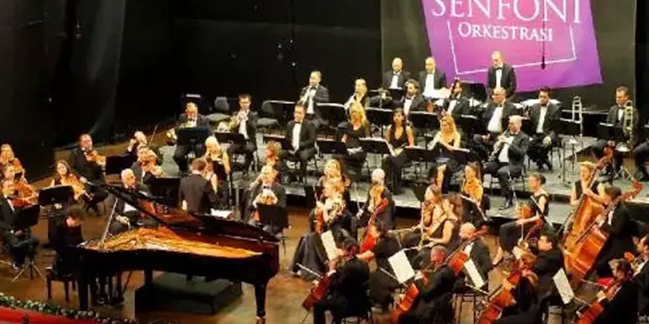 Antalya'da Can Çakmur ve ADSO'dan büyüleyici piyano konseri!