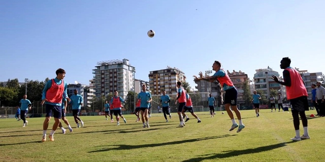 Corendon Alanyaspor, Konyaspor Maçına Yoğunlaşıyor!