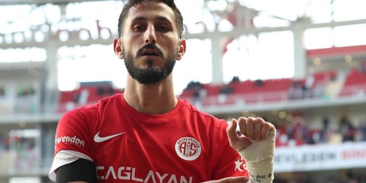 Antalyaspor'un futbolcusu, İsrail'e destekten sınır dışı ediliyor!