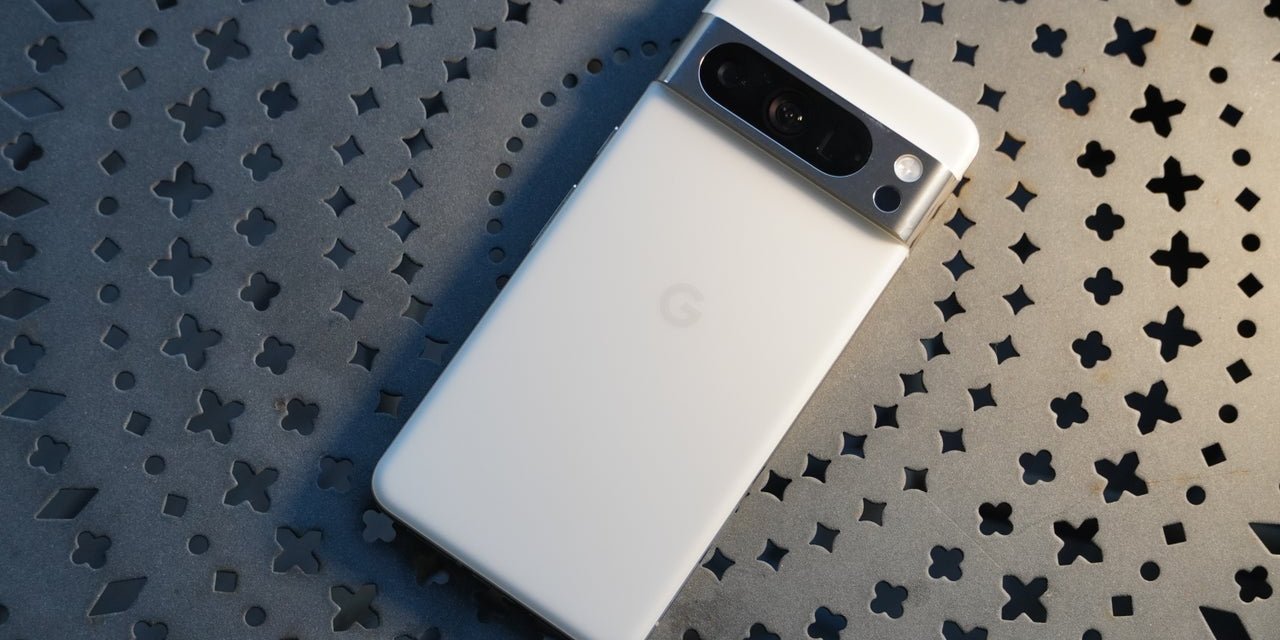 Google, Pixel 8 Pro için Heyecan Verici Yeni Rengini Duyuruyor!