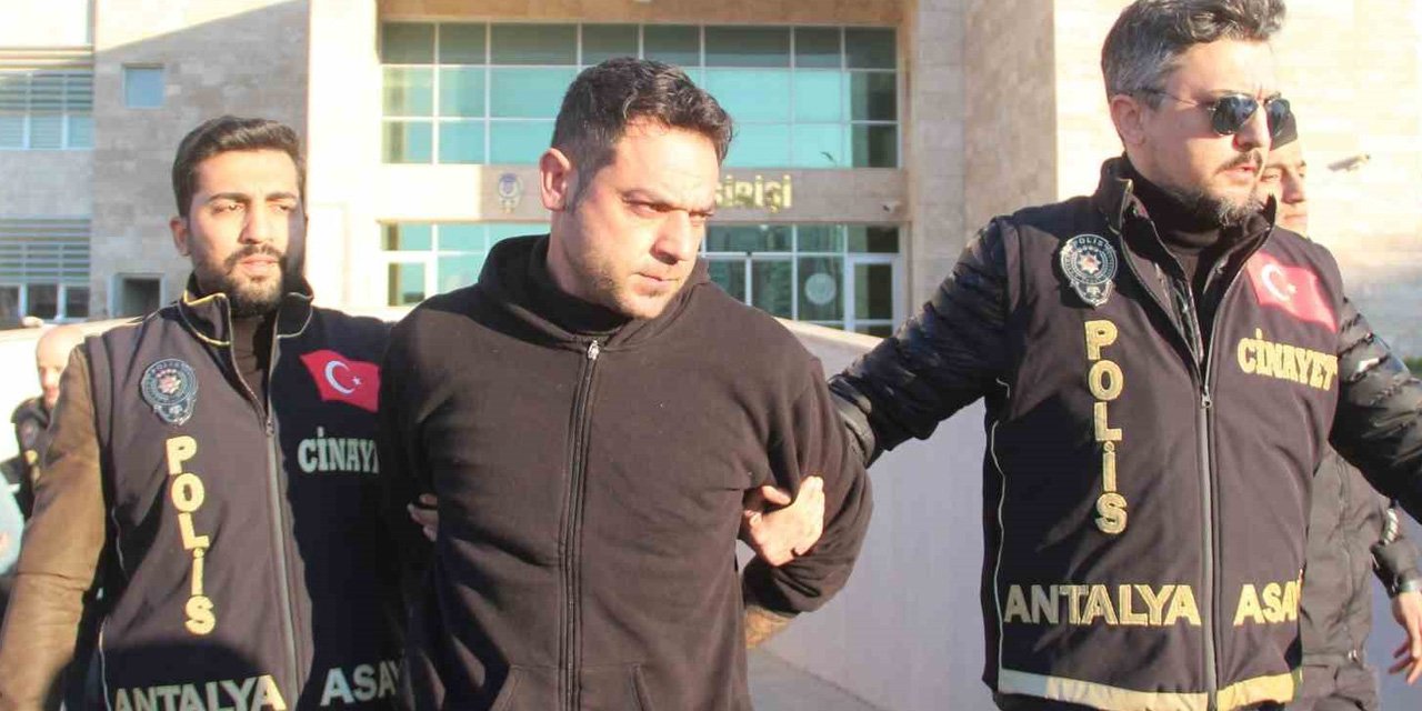 Antalya'da kurye ve baldız cinayetinde zanlı tutuklandı, eş ve arkadaşı serbest bırakıldı!
