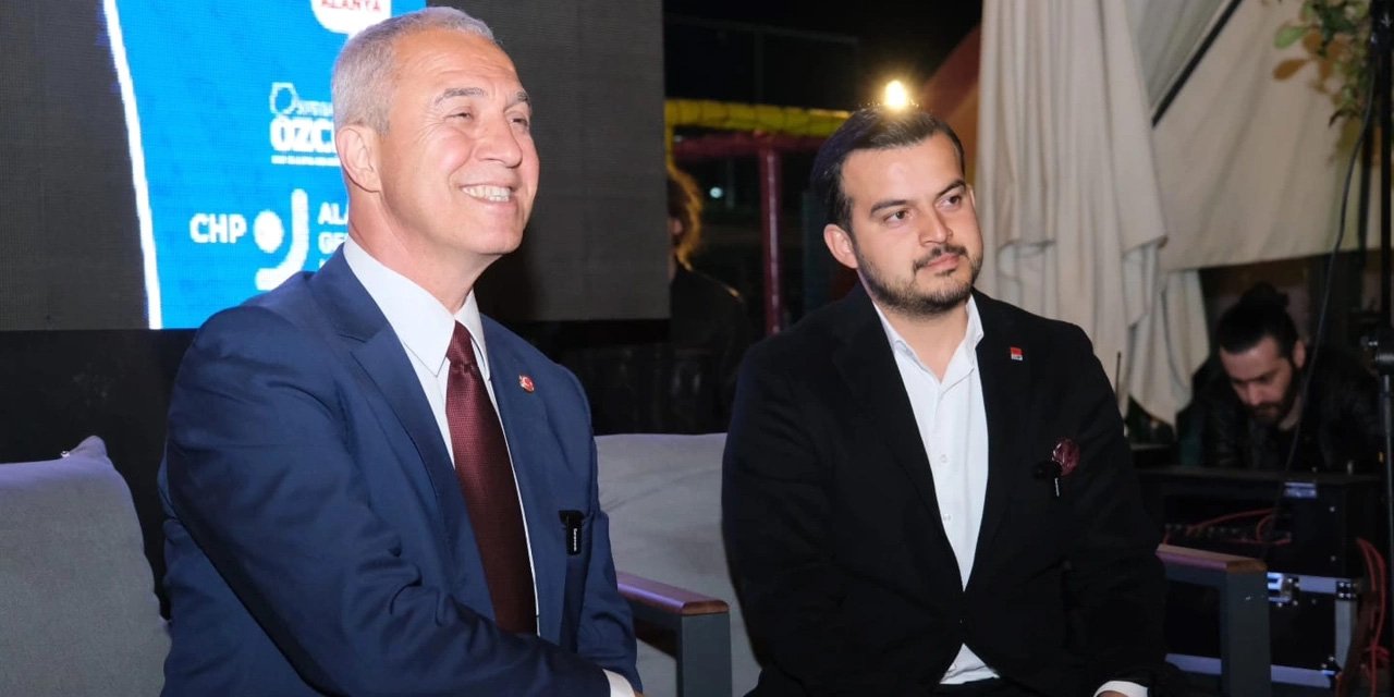 CHP adayı Osman Özçelik gençlere vaatlerini sundu