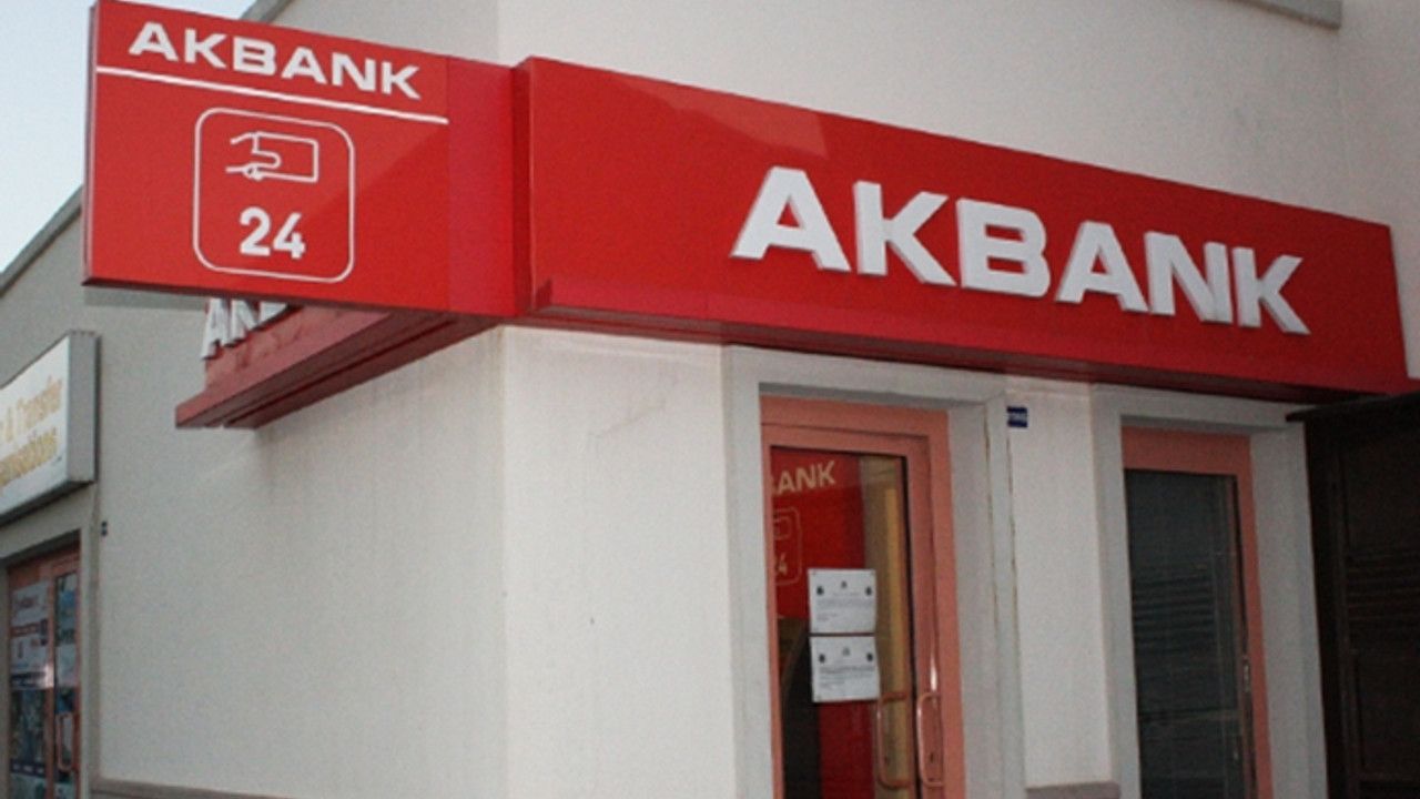 Akbank'tan Acil Nakit İhtiyacı Olanlara Özel: Faizsiz 10.000 TL Avans Kampanyası