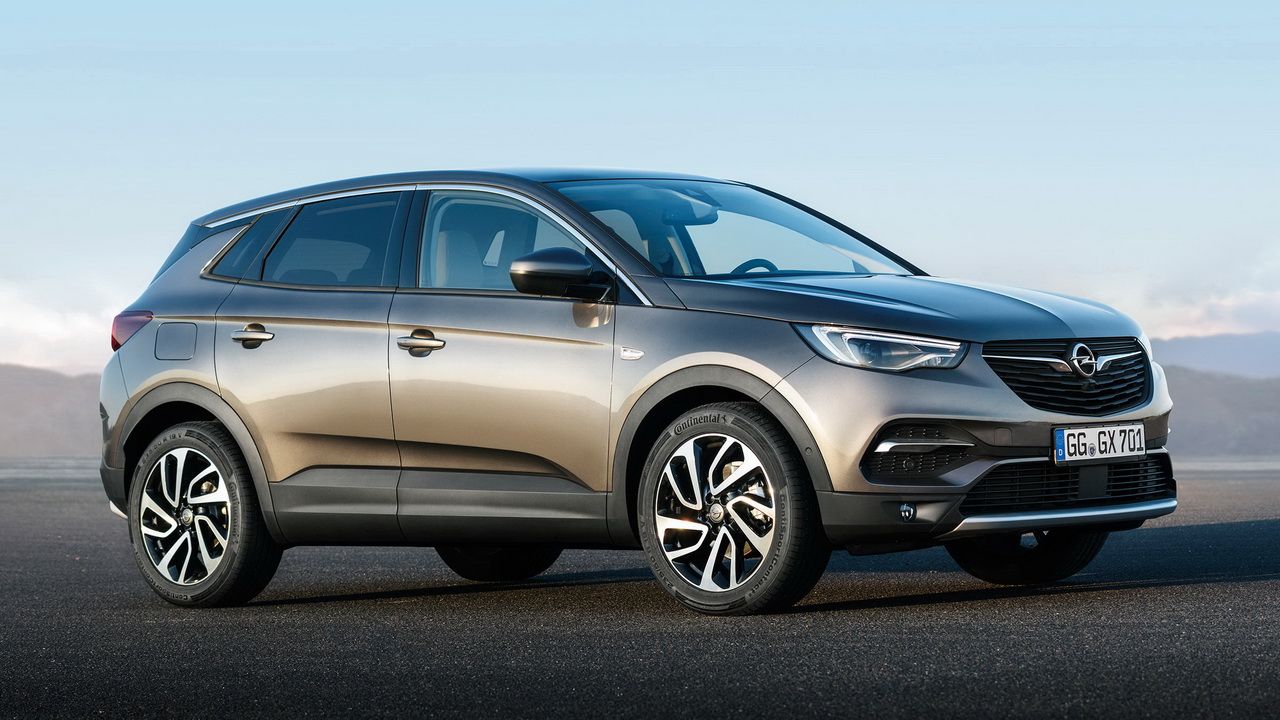 Opel SUV Modelleri Rekabetçi Fiyatlarıyla Dikkat Çekiyor: Bayilerde Yoğun İlgi Gördü