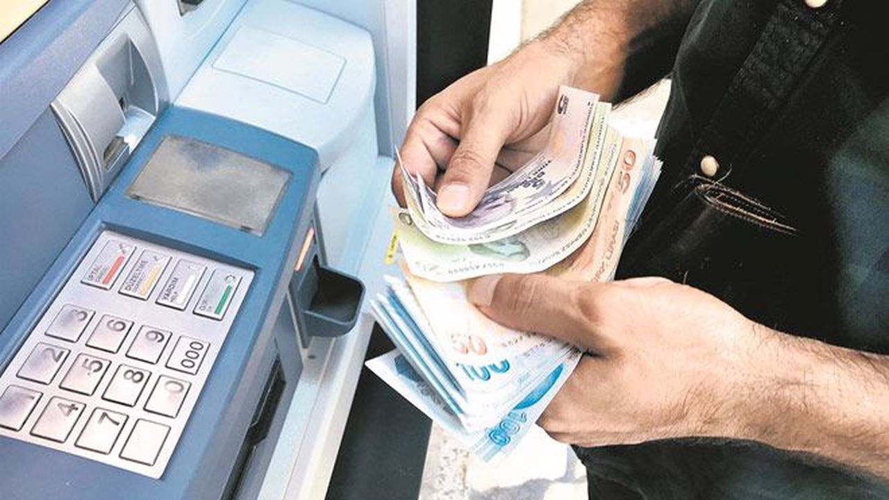 ATM'lerden Para Çekme İşlemleri Bugün İtibariyle Başlıyor