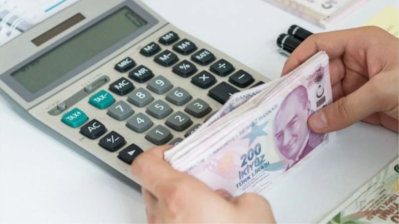 Vakıfbank, Kart Sahiplerine 500 TL Para İadesi Kampanyası Sunuyor