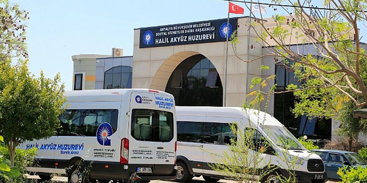 Antalya'daki huzurevinin huzuru kalmadı! 2 ceset çıktı