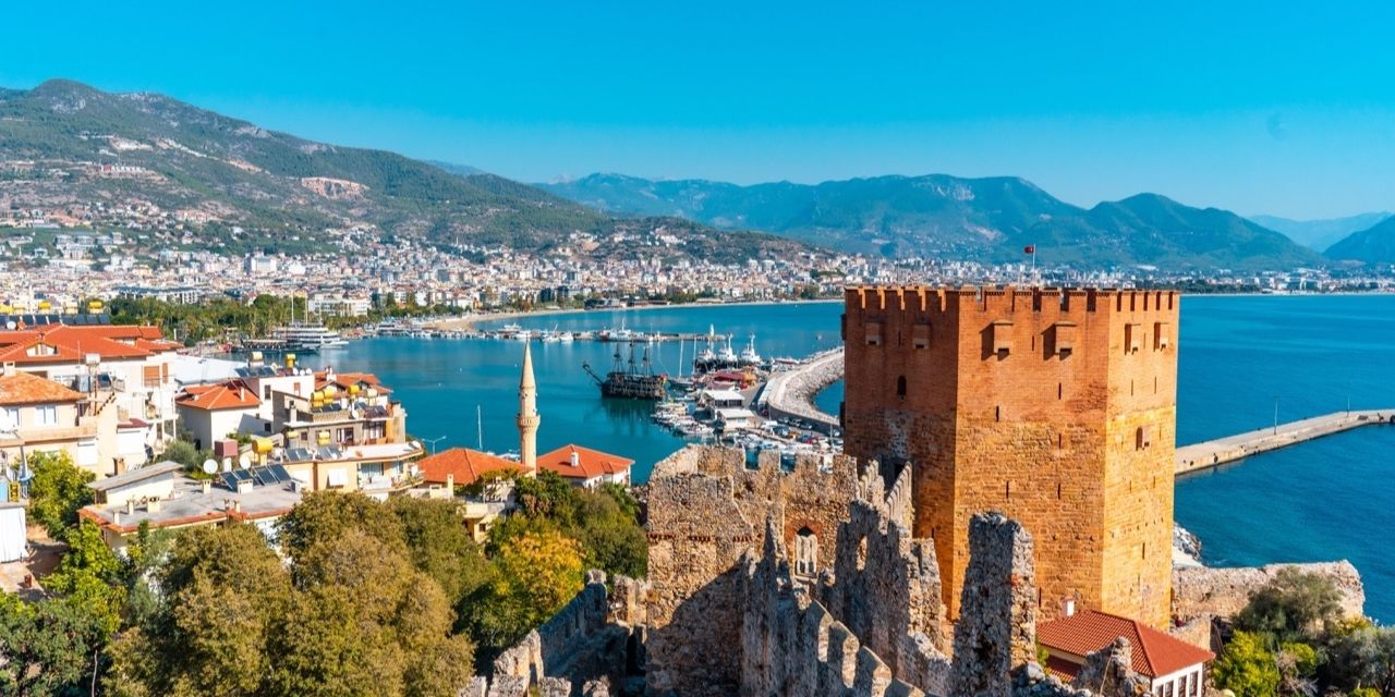 Alanya Turizmi Onlar İçin Bitiyor! Eleman Krizi Başladı!