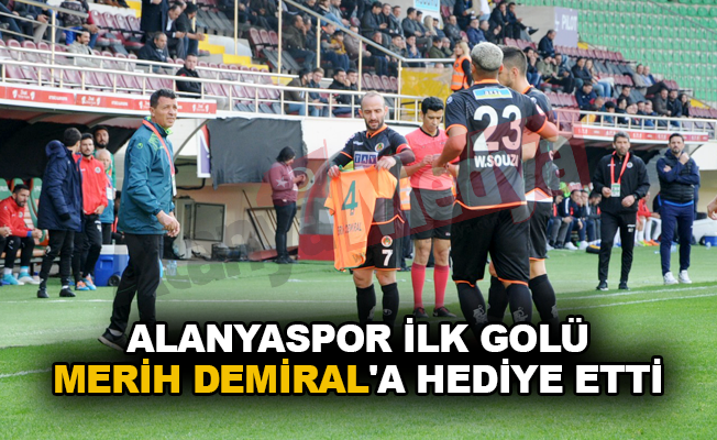 Alanyaspor ilk golü Merih Demiral'a hediye etti