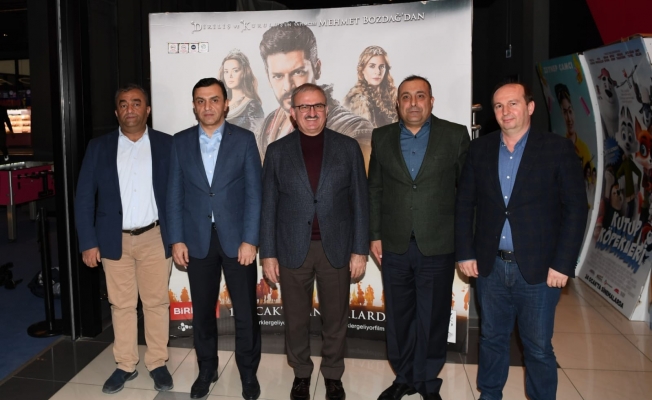 Vali Karaloğlu, ‘Türkler Geliyor’ filmini izledi