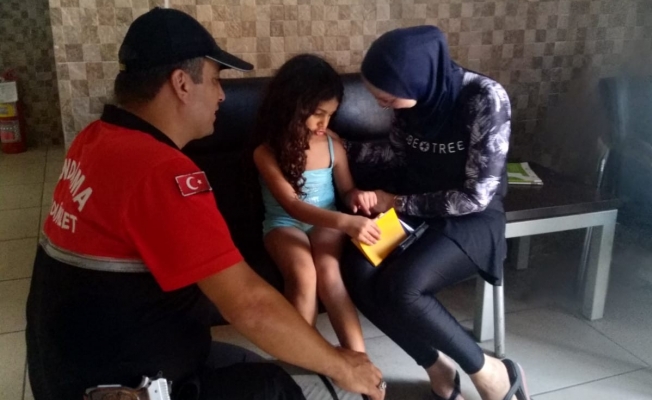 Antalya'da kaybolan Filistinli çocuğu jandarma buldu